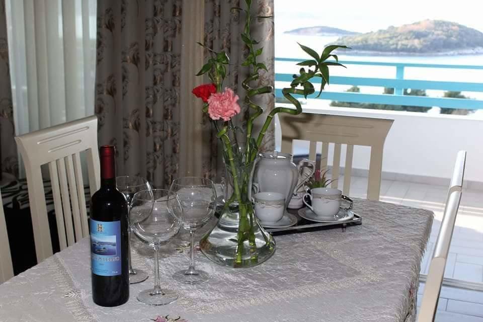 Vip Apartment By "Murati" Ksamil Exterior foto